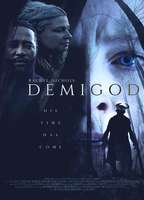 Demigod (2021) Cenas de Nudez