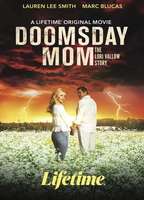 Doomsday Mom (2021) Cenas de Nudez