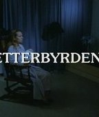 Etterbyrden (1984) Cenas de Nudez