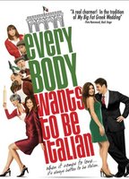 Everybody Wants to Be Italian (2007) Cenas de Nudez