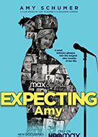 Expecting Amy (2020-presente) Cenas de Nudez