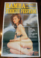 Femmine perverse (1990) Cenas de Nudez