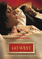 Go West  2005 filme cenas de nudez
