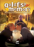 Goldfish Memory (2003) Cenas de Nudez