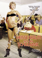 Heiße Bräute auf der Schulbank (1984) Cenas de Nudez