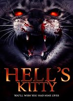 Hell's Kitty (2018) Cenas de Nudez