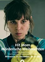  Hit Mom: Mörderische Weinachten  (2017) Cenas de Nudez