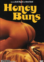 Honey Buns (1973) Cenas de Nudez