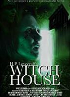 H.P. Lovecraft's Witch House (2022) Cenas de Nudez