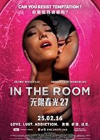 In the Room (2015) Cenas de Nudez