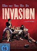 Invasion (2012) Cenas de Nudez