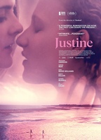 Justine (2020) Cenas de Nudez