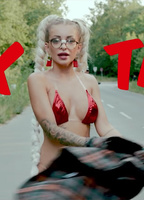 Katja Krasavice - SEX TAPE (Official Music Video) (2018) Cenas de Nudez