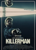 Killerman (2019) Cenas de Nudez