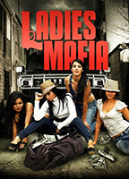 Ladies Mafia (2011) Cenas de Nudez