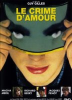 Le crime d'amour (1982) Cenas de Nudez