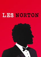 Les Norton (2019) Cenas de Nudez