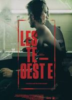 Leste Oeste (2016) Cenas de Nudez