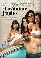 Levántate papito (2018) Cenas de Nudez