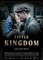 Little Kingdom (2019) Cenas de Nudez