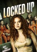 Locked Up (2017) Cenas de Nudez