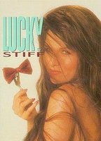 Lucky Stiff (1988) Cenas de Nudez