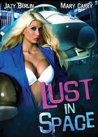 Lust in Space (2015) Cenas de Nudez