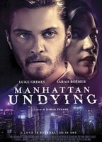 Manhattan Undying (2016) Cenas de Nudez