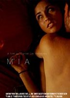 Mia (2016) Cenas de Nudez