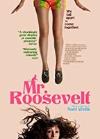 Mr. Roosevelt (2017) Cenas de Nudez