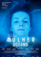 Mulher Oceano (2020) Cenas de Nudez