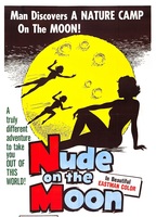 Nude on the Moon (1961) Cenas de Nudez