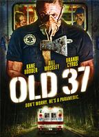 Old 37 (2015) Cenas de Nudez