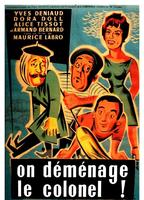 On déménage le colonel (1955) Cenas de Nudez