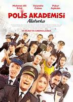 Polis Akademisi Alaturka (2015) Cenas de Nudez