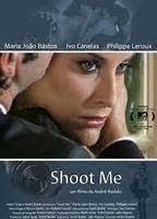 Shoot Me  (2010) Cenas de Nudez