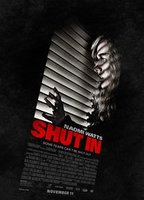 Shut In (2016) Cenas de Nudez