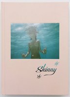 Skinny (2016) Cenas de Nudez