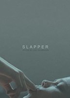 Slapper (2016) Cenas de Nudez