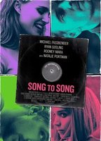 Song to Song 2017 filme cenas de nudez