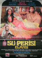 Su Perisi Elması (1976) Cenas de Nudez