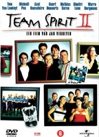 Team Spirit II (2003) Cenas de Nudez