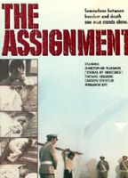 The Assignment (1977) Cenas de Nudez