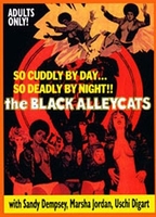 The Black Alley Cats (1973) Cenas de Nudez