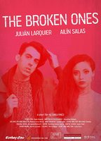 The Broken Ones 2018 filme cenas de nudez
