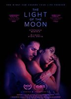 The Light of the Moon (2017) Cenas de Nudez