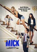 The Mick 2017 filme cenas de nudez