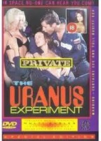 The Uranus Experiment (1999) Cenas de Nudez