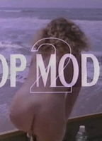 Top Model 2 (1990) Cenas de Nudez