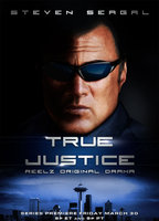True Justice (2010-2012) Cenas de Nudez